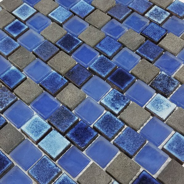 Light Blue Blend 1″ x 1″ (Lunar Series) Glass Pool Tile