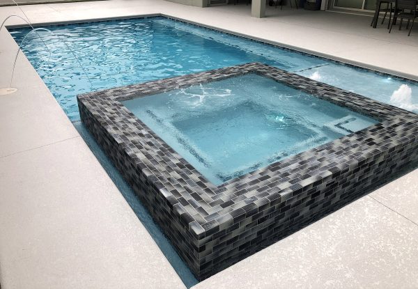 Frosted Night 2″ x 4″ (Subway Series) Glass Pool Tile