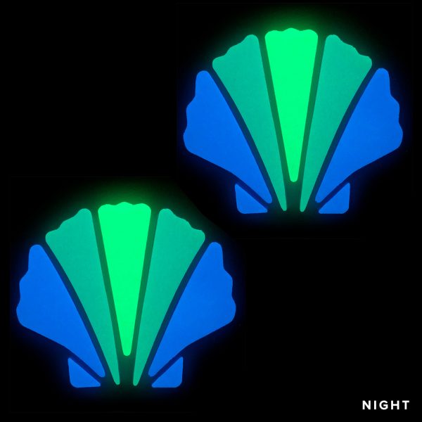 Glow in the Dark Scallop Shell Pool Mosaic
