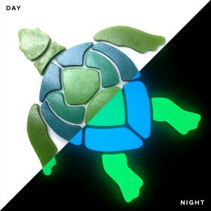 SwimmingTurtle Large DayNight STU L