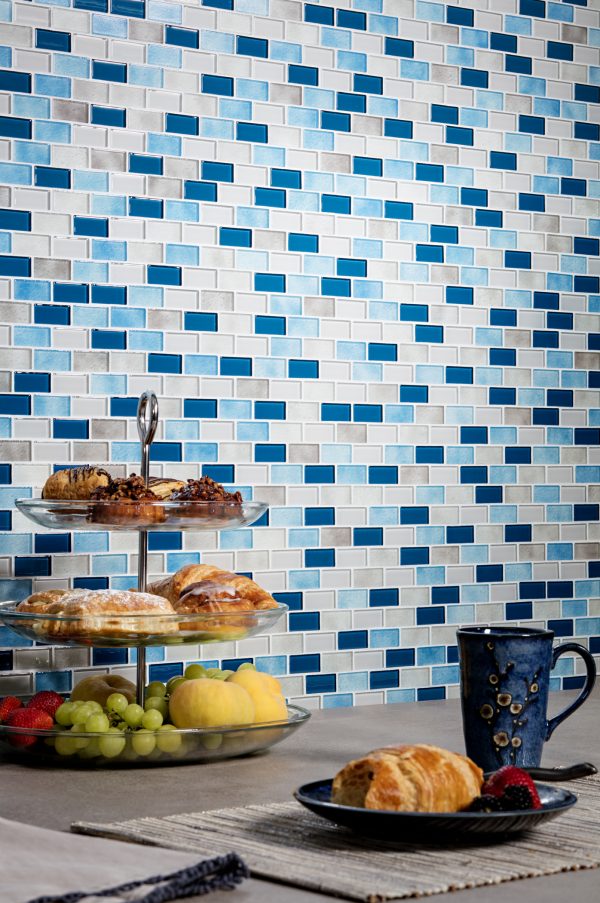 Big Sky 3/4″ x 1-5/8″ (Tides Series) Glass Pool Tile