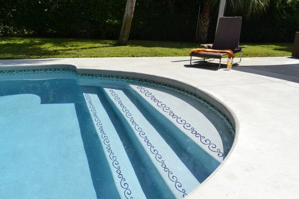 Swirl Step Markers Pool Mosaic