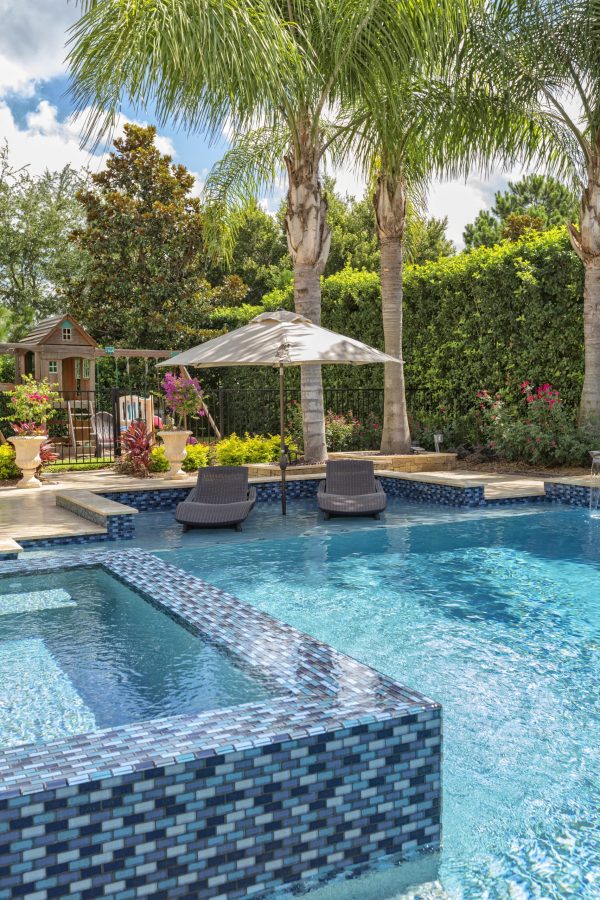 Aqua Blend 1″ x 2″ (Crystal Series) Glass Pool Tile