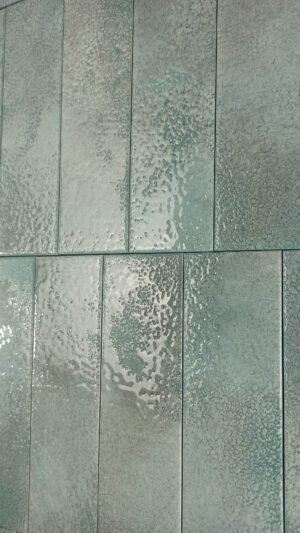 Teal Glossy 2.5